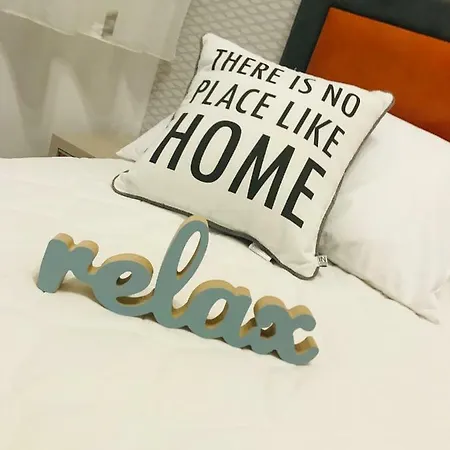 Orange House كونستانتا