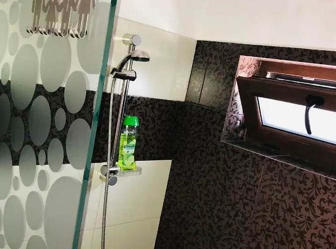 Orange House Séjour chez l'habitant Constanţa