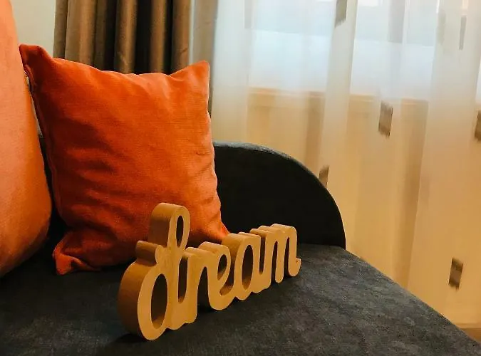 Orange House Séjour chez l'habitant