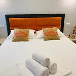 Orange House *
