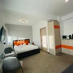 Orange House Constanţa
