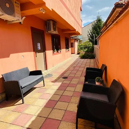 Orange House *