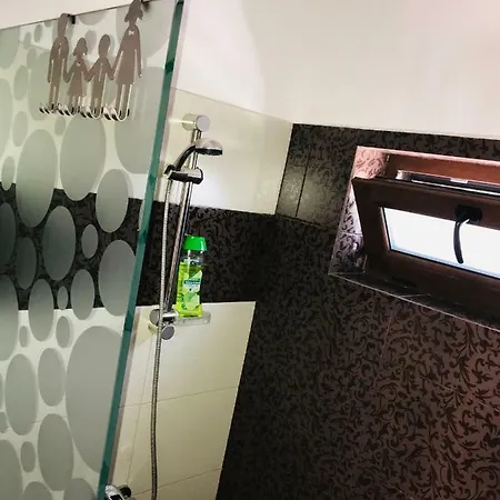 Orange House Ubytování v soukromí Constanţa