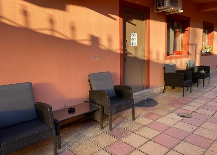 ホームステイ Orange House *