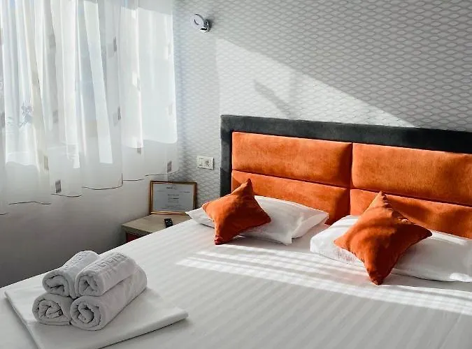 Orange House * コンスタンツァ