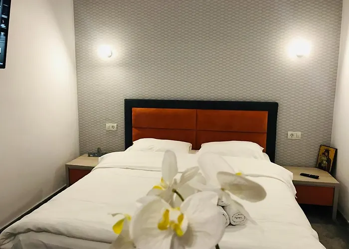 Orange House ホームステイ